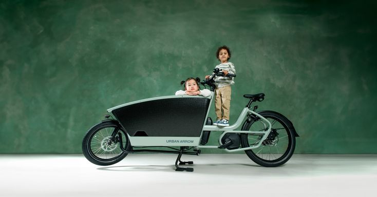 Urban Arrow Family in sage green
